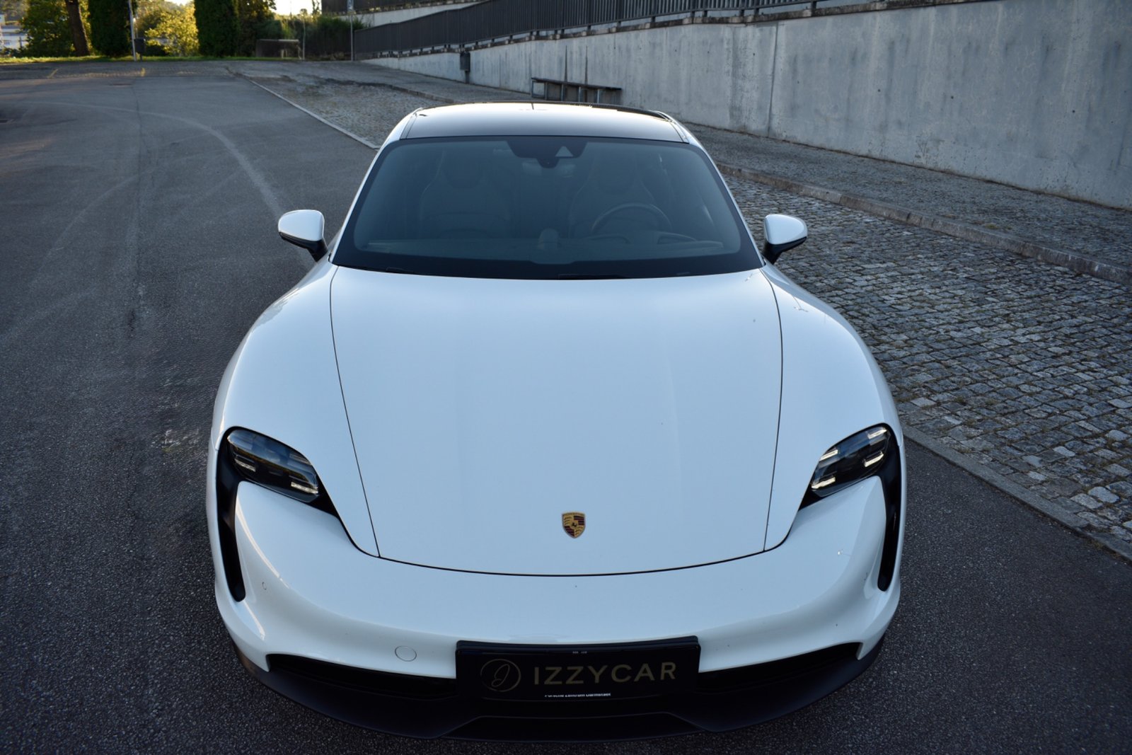 Porsche Taycan 3